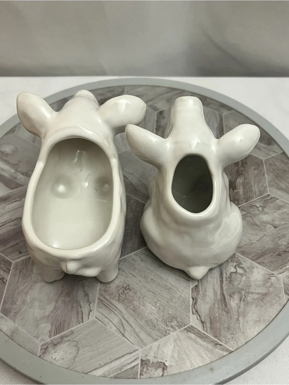 Pottery Barn White Ceramic Cow Creamer Sugar Bowl Set Farmhouse Kitchen Decor